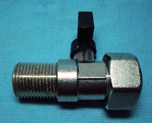 GRIFO LLENADO ENTRADA AGUA H 3/4 X M 1/2" A. I. 38