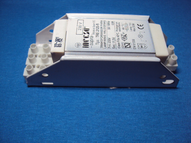 TRANSFORMADOR LAMPARA DICROICA 12 V. 50 W. 35
